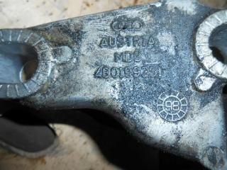 bontott VW PASSAT B5 Motor Tartó Bak (Fém)