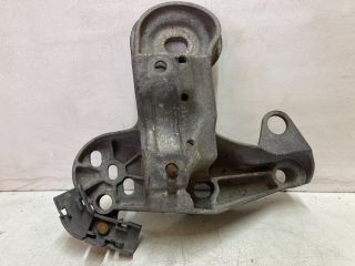 bontott VW PASSAT B5 Motor Tartó Bak (Fém)