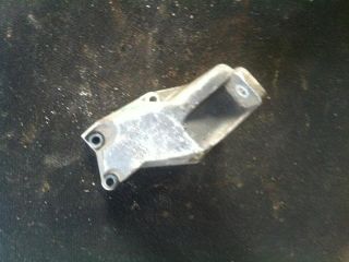 bontott VW PASSAT B5 Motor Tartó Bak (Pozíciófüggetlen)