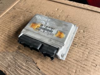 bontott VW PASSAT B5 Motorvezérlő