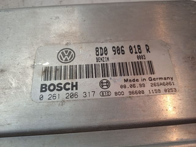 bontott VW PASSAT B5 Motorvezérlő