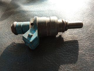 bontott VW PASSAT B5 Porlasztó (1 db)