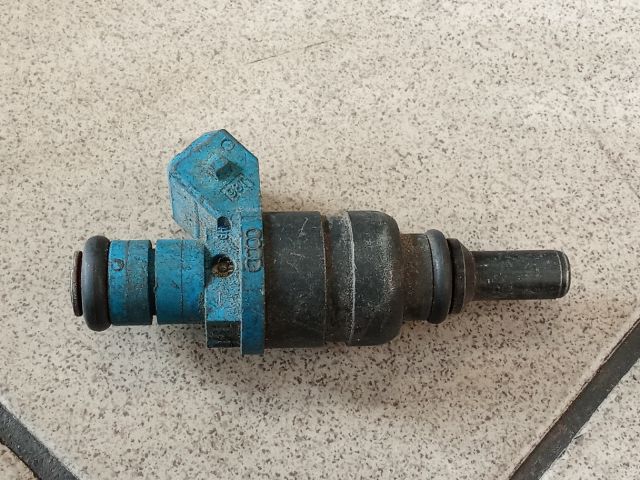 bontott VW PASSAT B5 Porlasztó (1 db)