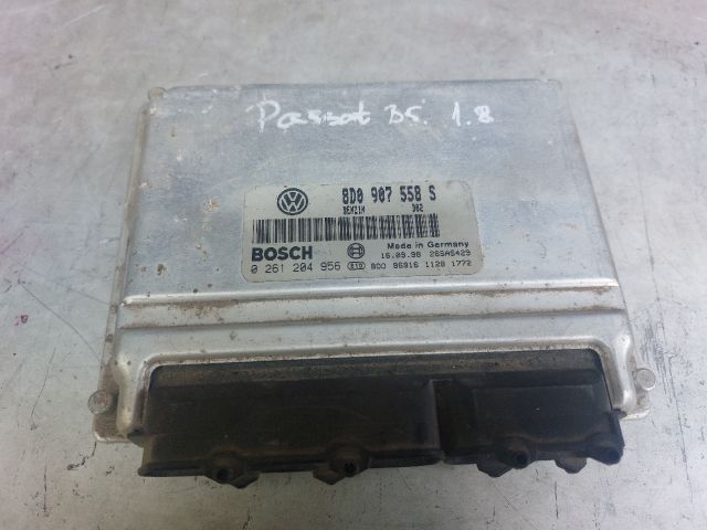 bontott VW PASSAT B5 Motorvezérlő