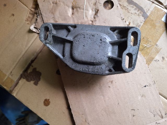 bontott VW PASSAT B5 Billenésgátló Bak