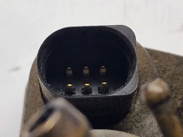 bontott VW PASSAT B5 Fojtószelep (Elektromos)