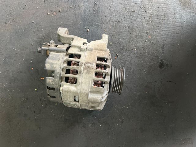 bontott VW PASSAT B5 Generátor