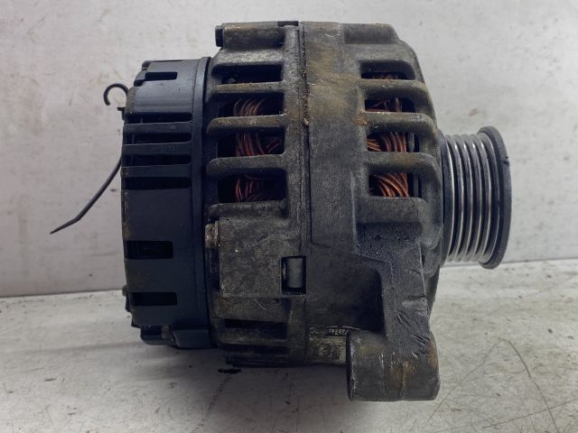 bontott VW PASSAT B5 Generátor