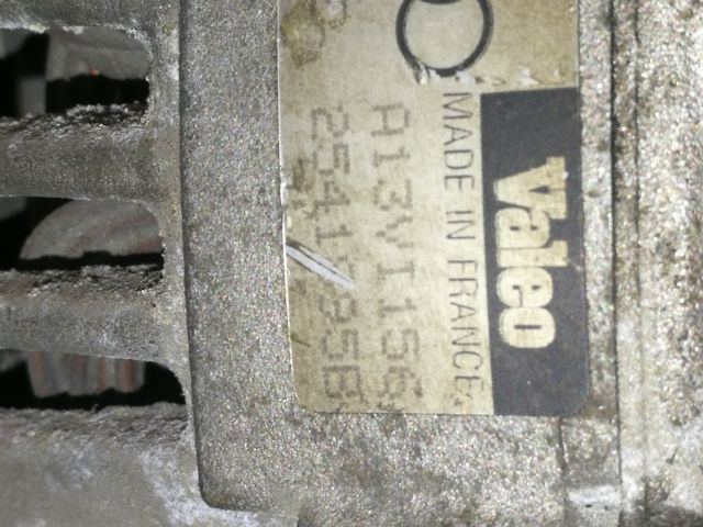 bontott VW PASSAT B5 Generátor