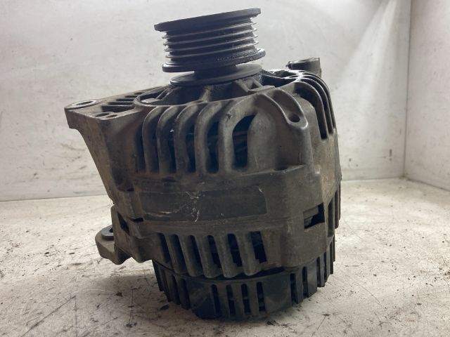 bontott VW PASSAT B5 Generátor