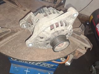 bontott VW PASSAT B5 Generátor