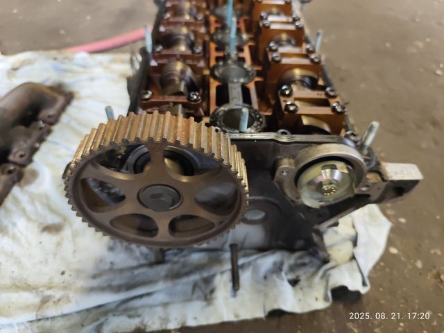 bontott VW PASSAT B5 Hengerfej