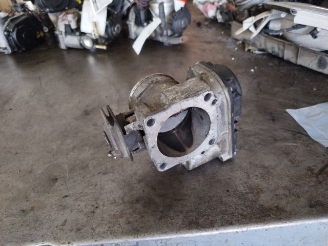 bontott VW PASSAT B5 Fojtószelep (Elektromos)