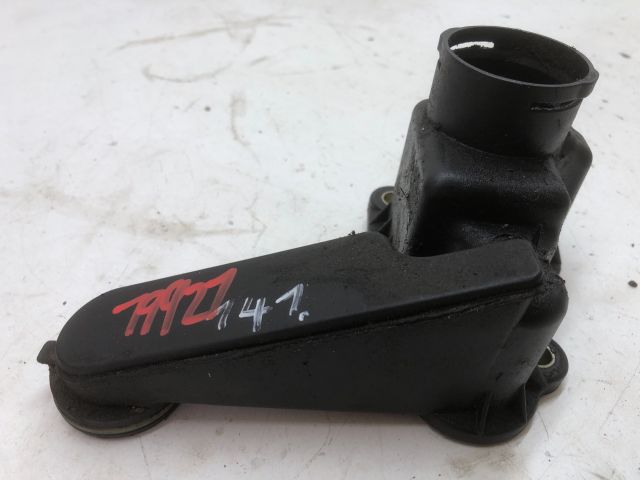 bontott VW PASSAT B5 Hengerfej Vízkivezető