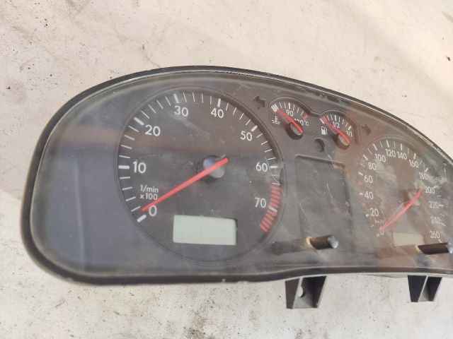 bontott VW PASSAT B5 Kilométeróra