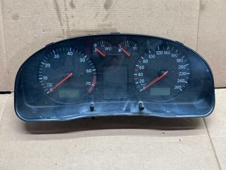 bontott VW PASSAT B5 Kilométeróra