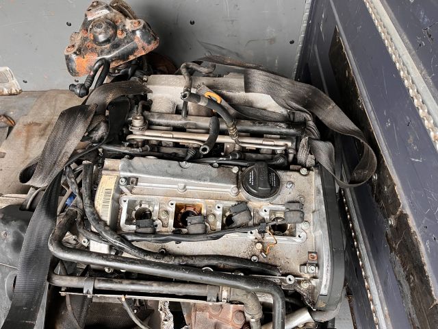 bontott VW PASSAT B5 Klímakompresszor