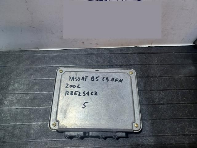bontott VW PASSAT B5 Motorvezérlő