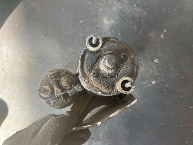 bontott VW PASSAT B5 Önindító