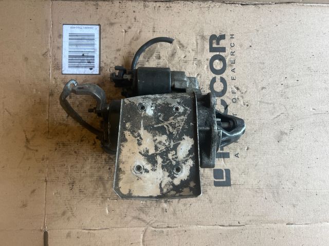 bontott VW PASSAT B5 Önindító