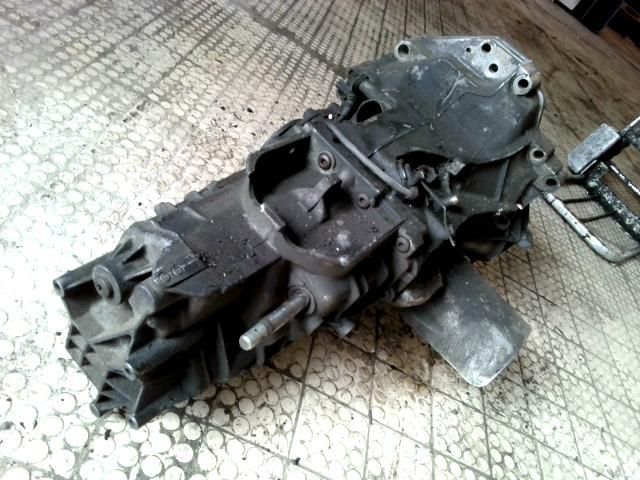 bontott VW PASSAT B5 Váltó (Mechanikus)