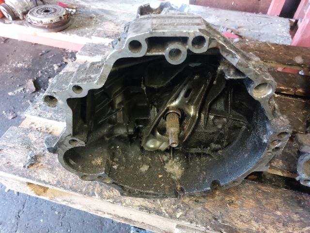 bontott VW PASSAT B5 Váltó (Mechanikus)