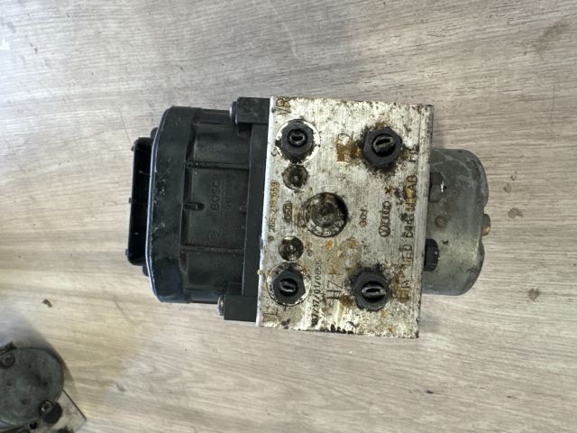 bontott VW PASSAT B5 ABS Kocka