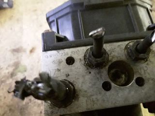 bontott VW PASSAT B5 ABS Kocka