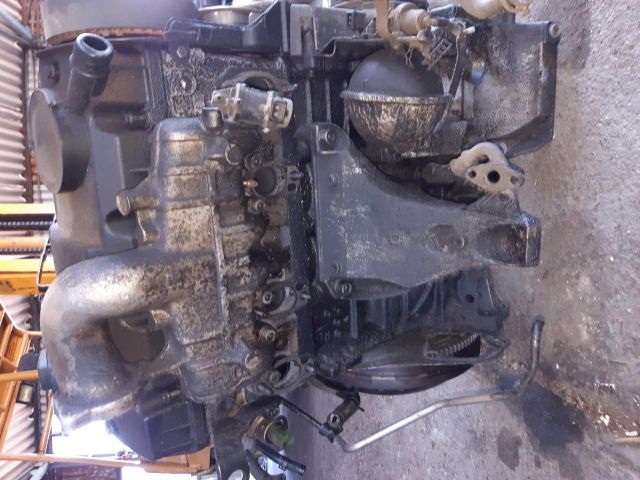 bontott VW PASSAT B5 Motor (Fűzött blokk hengerfejjel)