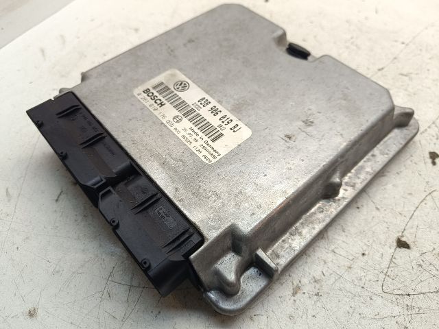 bontott VW PASSAT B5 Motorvezérlő