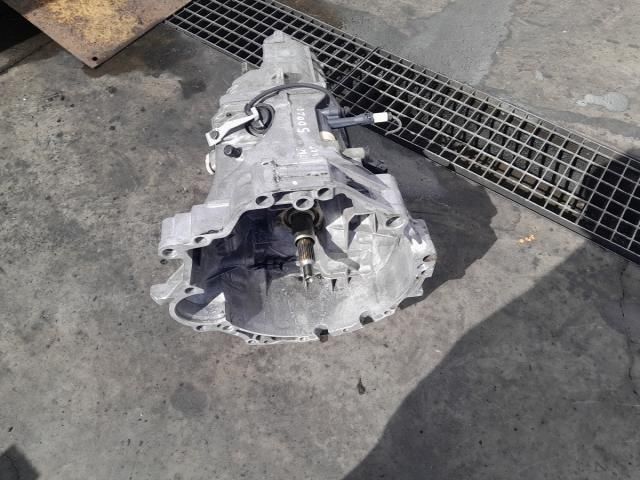 bontott VW PASSAT B5 Váltó (Mechanikus)