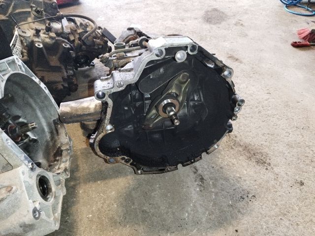 bontott VW PASSAT B5 Váltó (Mechanikus)