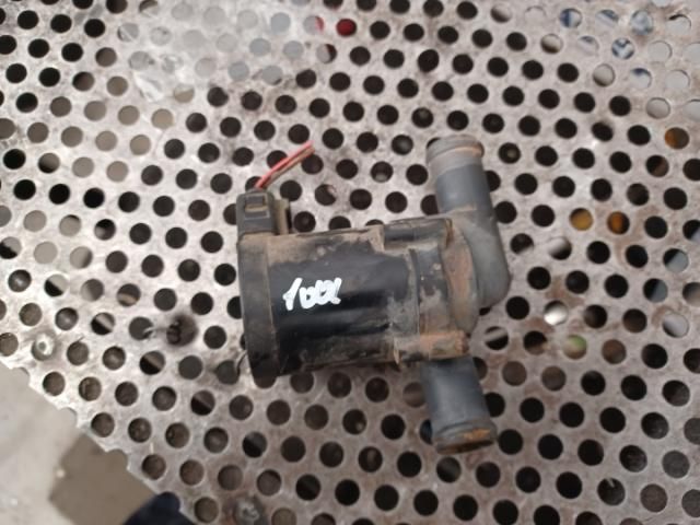 bontott VW PASSAT B5 Vízpumpa