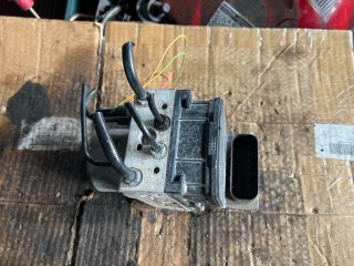 bontott VW PASSAT B5 ABS Kocka