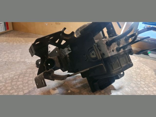 bontott VW PASSAT B5 ABS Kocka