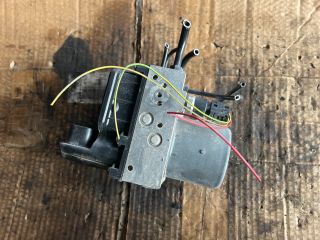 bontott VW PASSAT B5 ABS Kocka