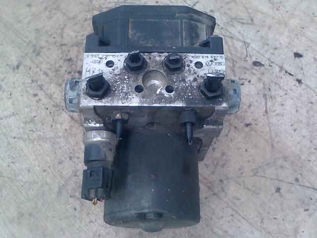bontott VW PASSAT B5 ABS Kocka