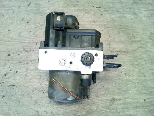 bontott VW PASSAT B5 ABS Kocka