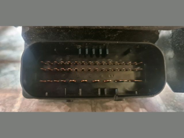 bontott VW PASSAT B5 ABS Kocka