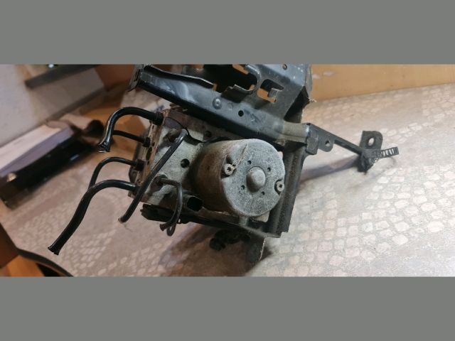 bontott VW PASSAT B5 ABS Kocka