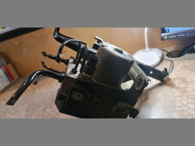 bontott VW PASSAT B5 ABS Kocka