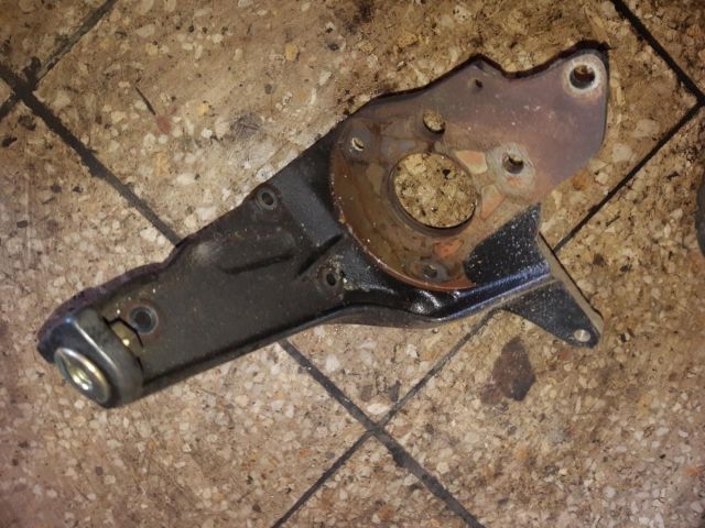 bontott VW PASSAT B5 Adagoló Tartó Bak