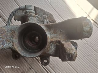 bontott VW PASSAT B5 Bal első Csonkállvány Kerékaggyal