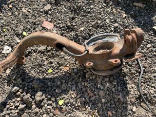 bontott VW PASSAT B5 Bal első Csonkállvány Kerékaggyal