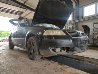 bontott VW PASSAT B5 Bal első Csonkállvány Kerékaggyal