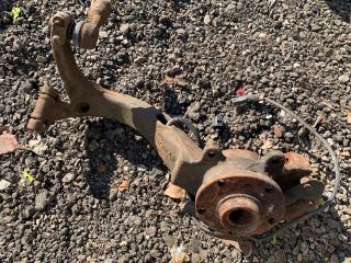 bontott VW PASSAT B5 Bal első Csonkállvány Kerékaggyal