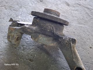 bontott VW PASSAT B5 Bal első Csonkállvány Kerékaggyal