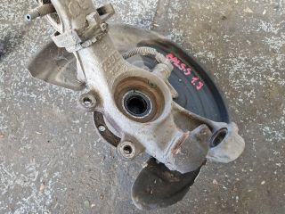 bontott VW PASSAT B5 Bal első Csonkállvány Kerékaggyal