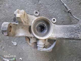 bontott VW PASSAT B5 Bal első Csonkállvány Kerékaggyal