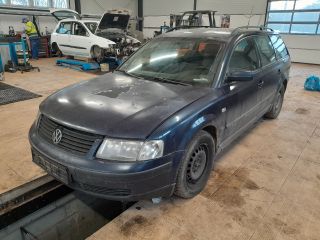 bontott VW PASSAT B5 Bal első Féknyereg Munkahengerrel